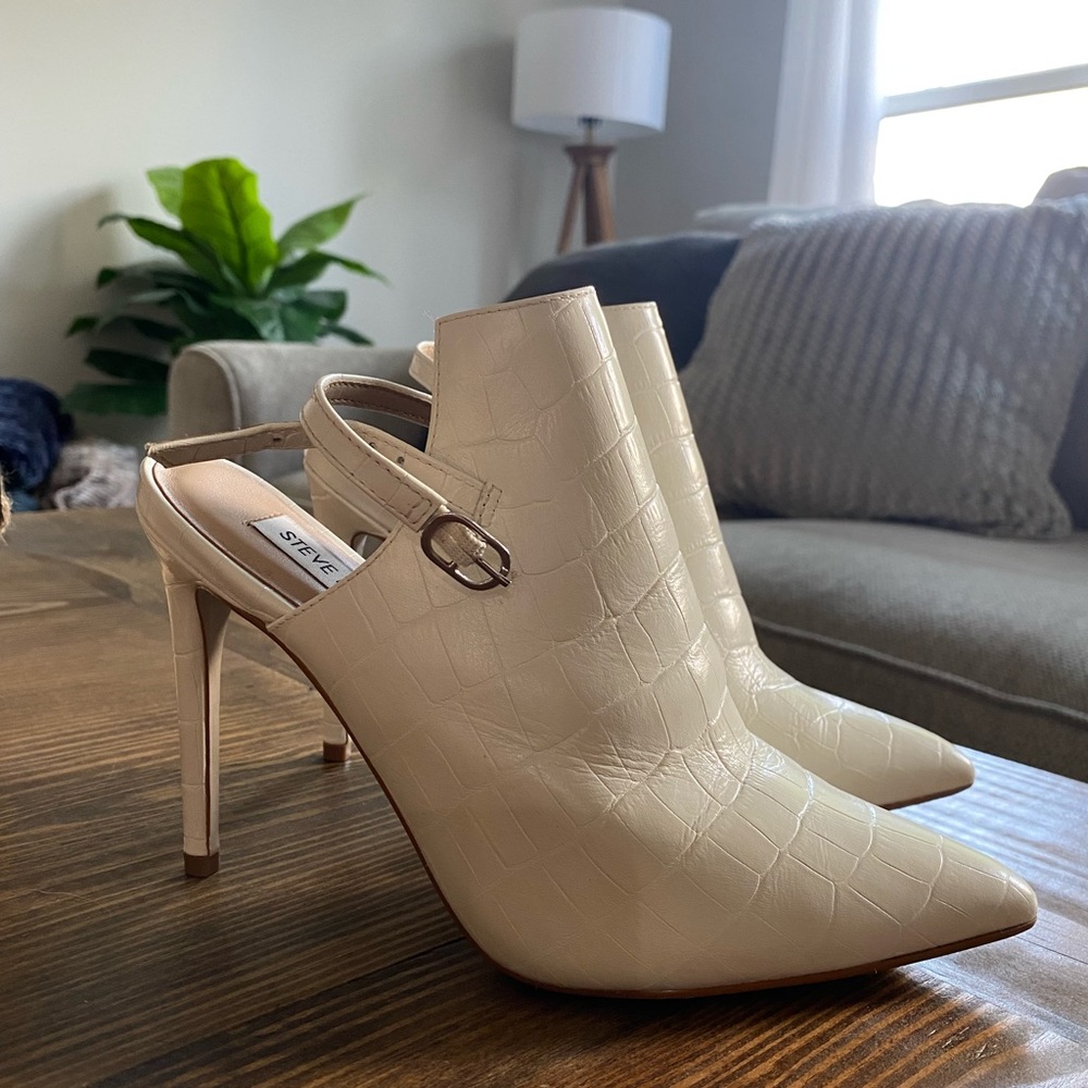 Steve Madden Crocodile Heels